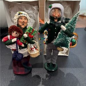 Byers’ Choice Christmas Carolers- 1996 Grandpa with Christmas Lights